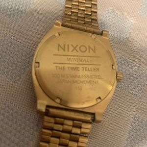 Nixon The time teller